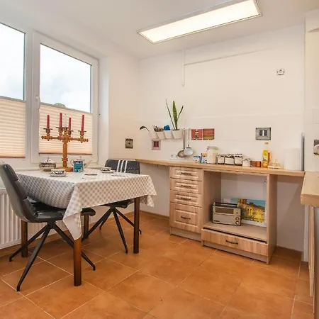 Karostas Pludmales Apartmenti 80-90 Gadu Stila Apartment *